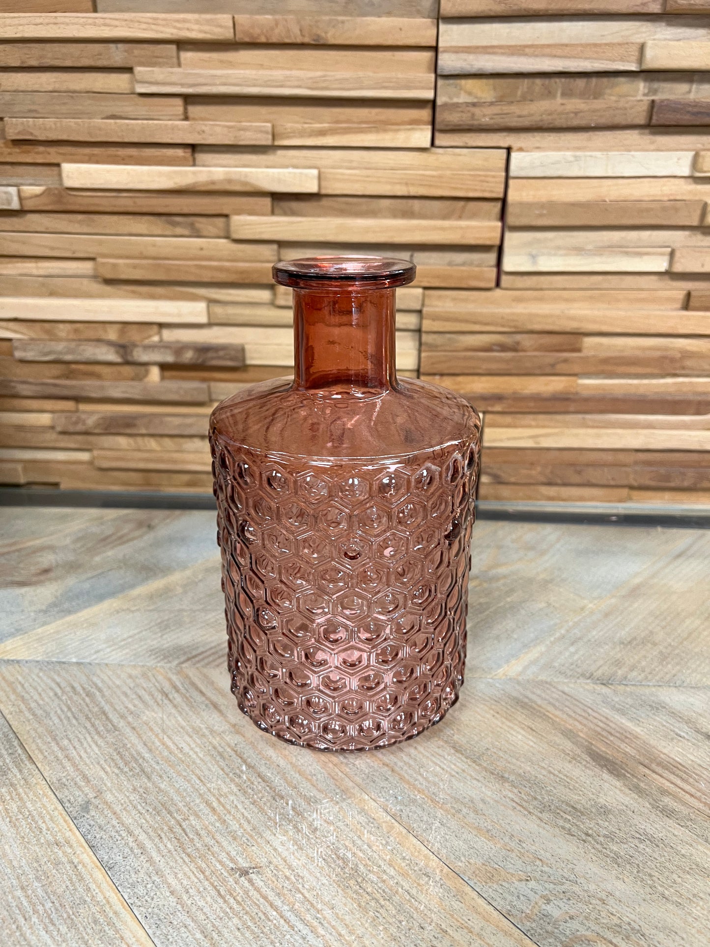 Vase à motif nid d'abeille